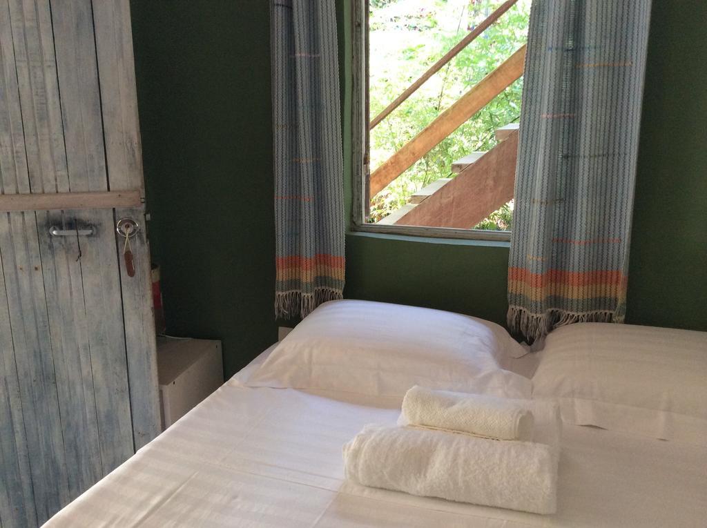 Suites Casa Grande Vila do Abraao Room photo